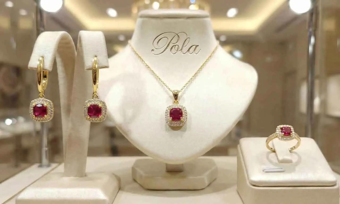 Przewodnik po jubilerstwie bespoke: polska biżuteria premium z moissanitem na zamówienie