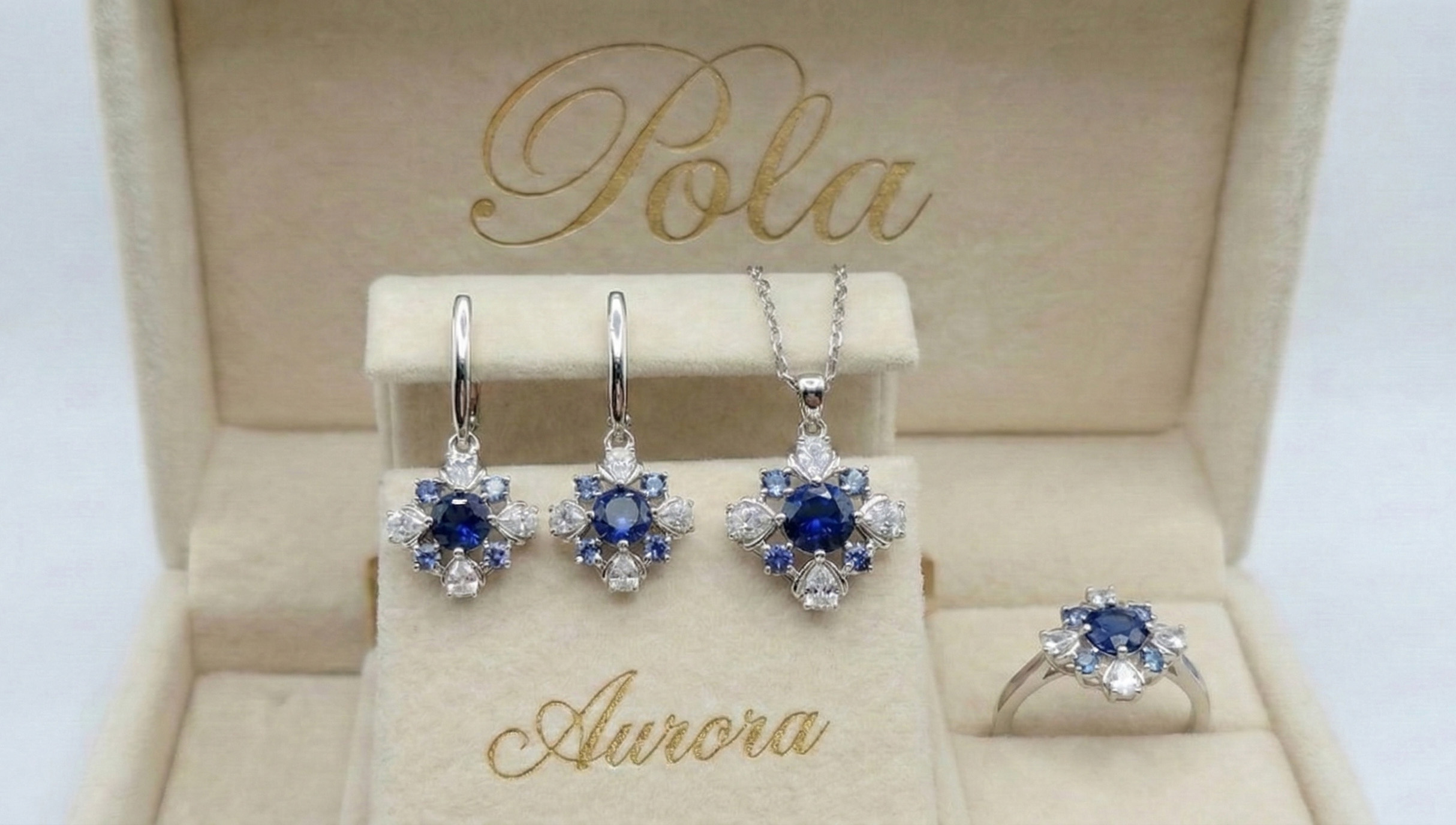 Szafir w różowym złocie